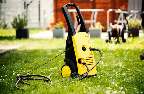 Best Window and Screen Pressure Cleaning in Auburn Lake Trails, CA